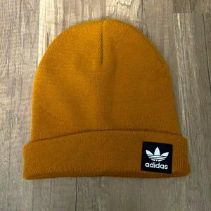 Adidas beanie